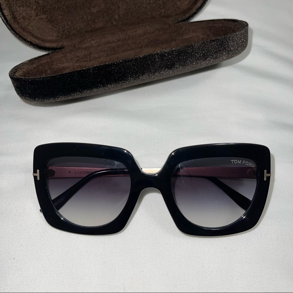 TOM FORD WOMEN SUNGLASSES